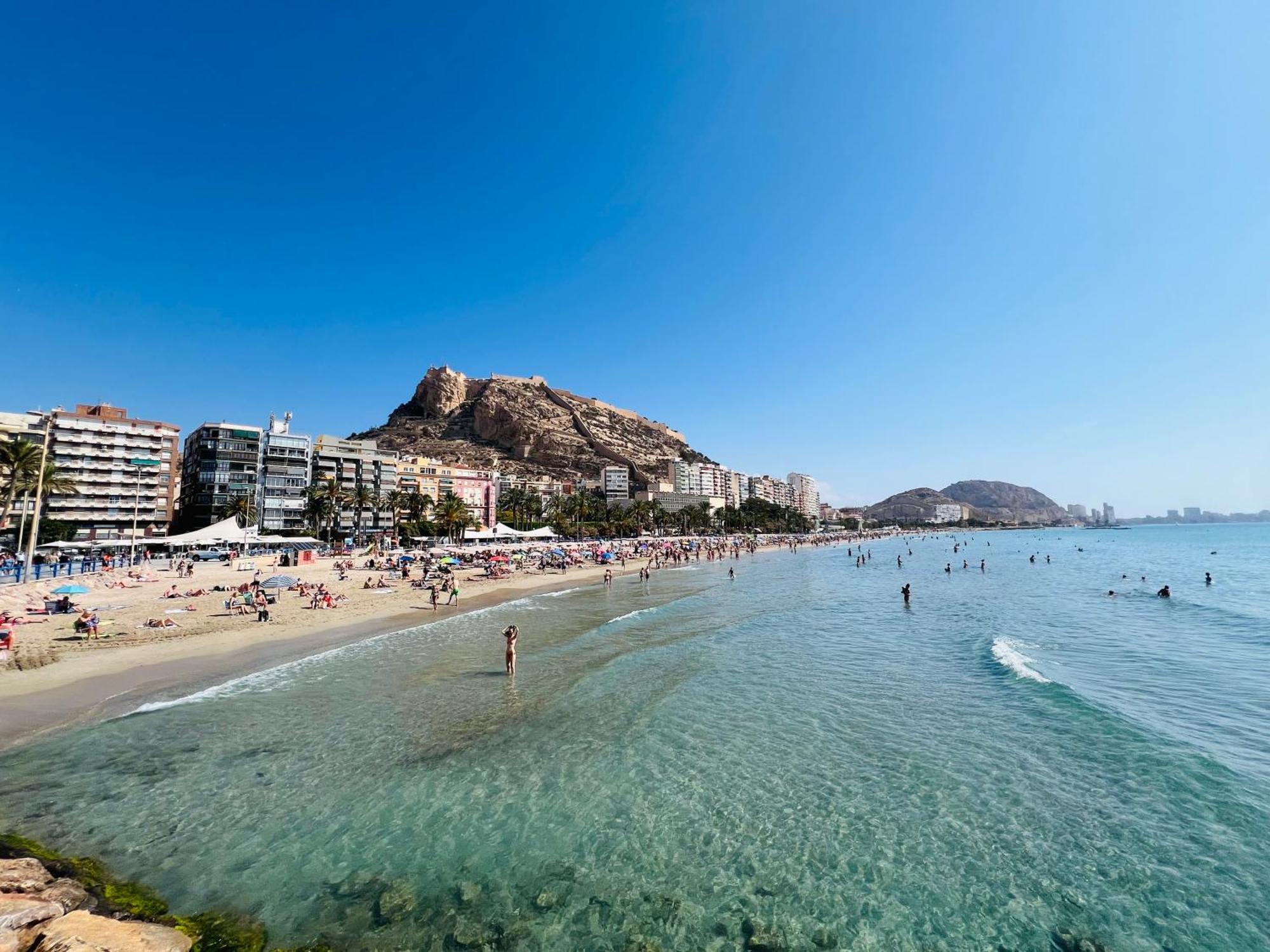 Playa Dos Avenidas Alicante Eksteriør billede